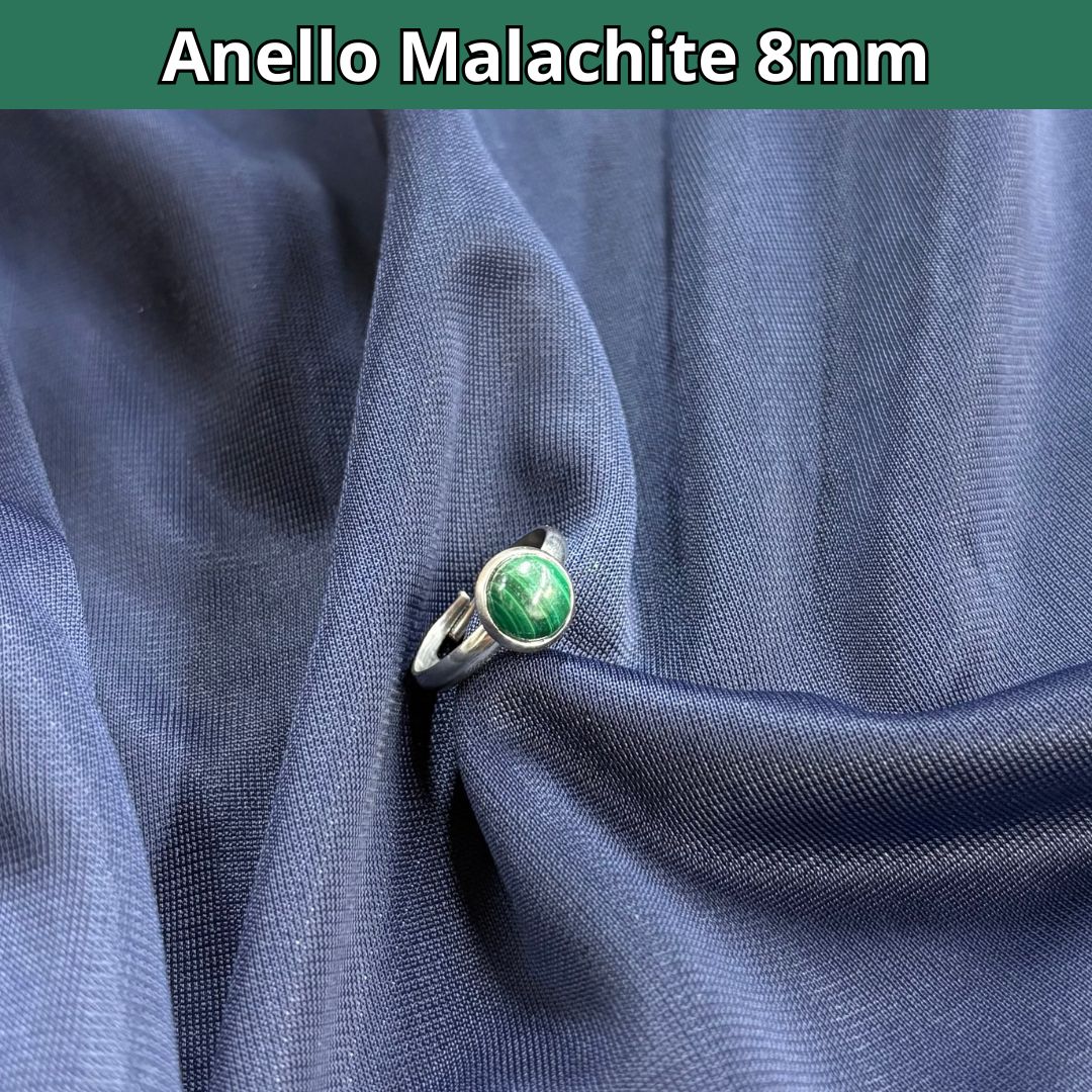 Anello con pietra naturale Malachite cabochon 8mm