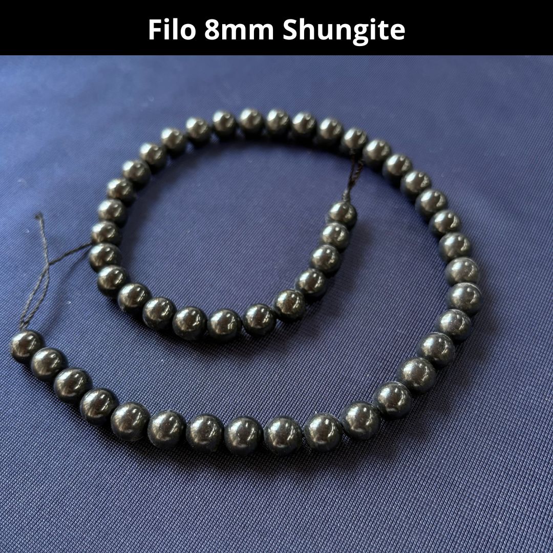 Fili in pietra naturale Shungite 8mm (48 perle)