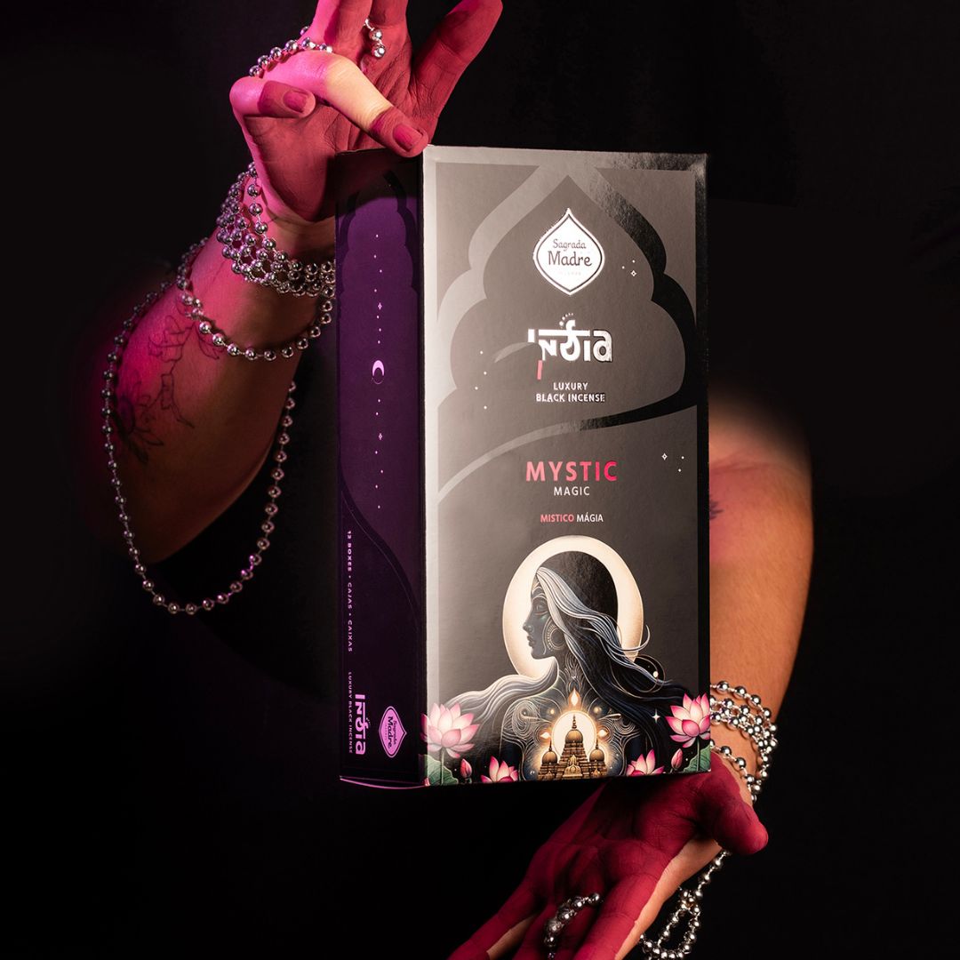 Linea India Black - Mystic Magic (Sagrada Madre)