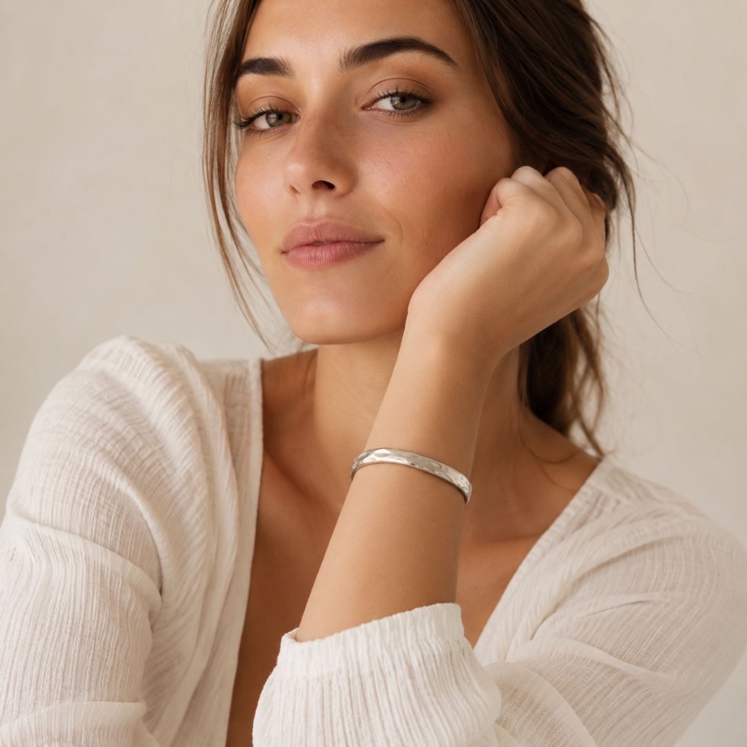 Bracciale Rigido Wave in Acciaio Inossidabile 304 – Effetto Lucido