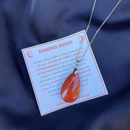 Collana pietra naturale petalo in Diaspro Rosso