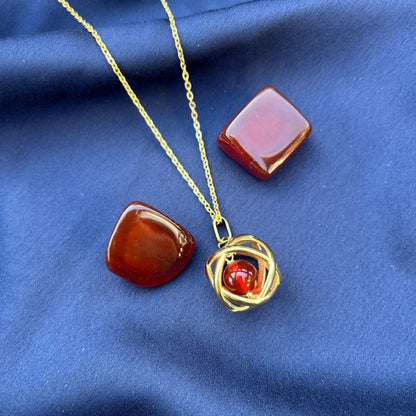 Collana Genesa Corniola – Acciaio Oro