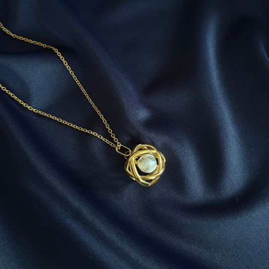 Collana Genesa Howlite – Acciaio Oro