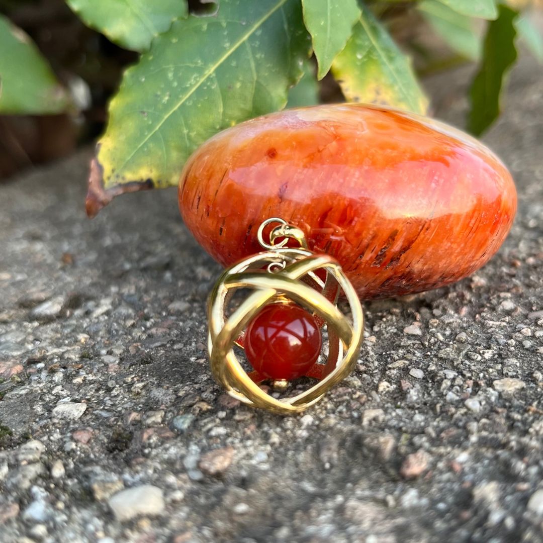 Collana Genesa Corniola – Acciaio Oro