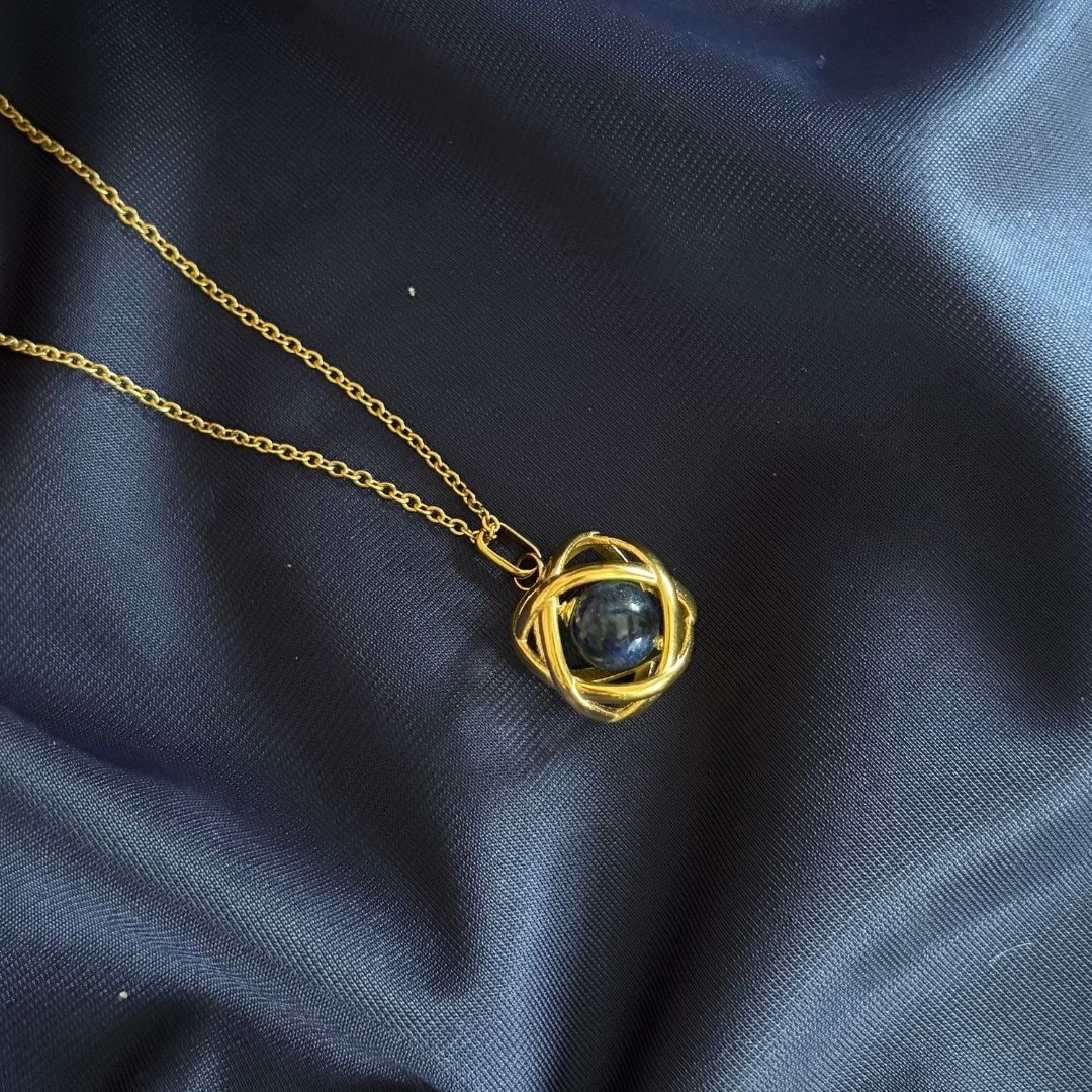 Collana Genesa Lapislazzuli – Acciaio Oro