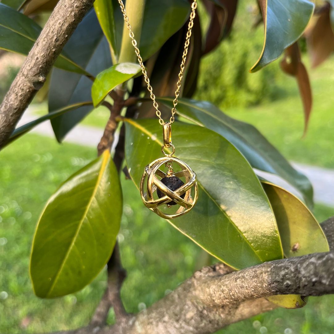 Collana Genesa Lava – Acciaio Oro