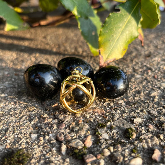Collana Genesa Onice Nera – Acciaio Oro