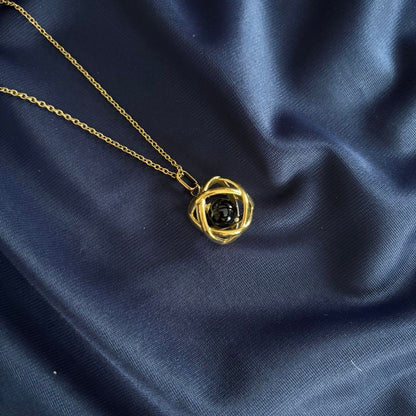 Collana Genesa Onice Nera – Acciaio Oro